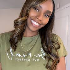 Dr. #Karri Bryant's gown was 🔥! 1. Get yall some money, 2. Get yall some  more clothes. 3. Get yall someone to look at yall. 4. And please GET Some  confidence. SHE