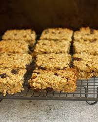 Healthy Flapjacks Recipe Perfect For Breakfast Or As A N Afternoon Snack This Flapjack Recipe Is Quick And E Healthy Afternoon Snacks Snacks Healthy Biscuits