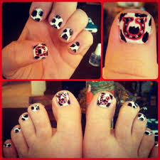 Cow Print Horseshoe Nail Art Horse Shoe Nails Horseshoe Nail Art Summer Toe Nails