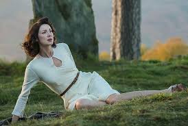 She has both walked the runway and been featured in advertising campaigns for many top fashion brands, including. Claire Randall Jamie Fraser Musim 3 Caitriona Balfe Sam Heughan Outlander Wallpaper Hd Wallpaperbetter