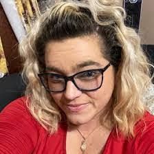 Tina Enfinger's Instagram, Twitter & Facebook