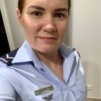 Simone Garrett's Instagram, Twitter & Facebook