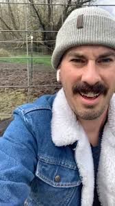 When you’re trying to make a band promo @kuinkatheband @thepigboyz , Catch  me