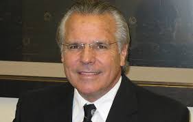 Steve Pavich's Instagram, Twitter & Facebook