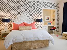 Your teenager's bedroom may be among the hardest rooms in the house to design. Sassy And Sophisticated Teen And Tween Bedroom Ideas
