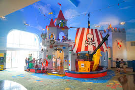 Legoland Hotel Adventure Theme Room At Legoland California Legoland California Kid Friendly Hotels Legoland