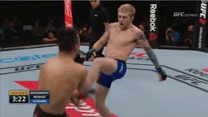 Raphael oliveira assunção (born july 19, 1982) is a brazilian mixed martial artist who competes in the bantamweight division of the ultimate fighting championship (ufc). Pedro Munhoz Electric Eel The Fight Site