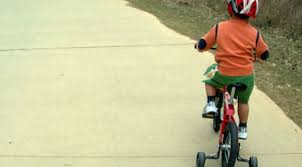Ho percorso 1 0 mila km in cerca di lui. Hoy Nino Salvo Al Padre Recorrio Mas De 3 Km En Bici Para Buscar Ayuda