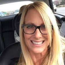 Heidi Cantrell's Instagram, Twitter & Facebook