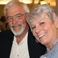 I received this from Doug Monro. Does anyone else have any treasures to  share? To the best of my knowledge this is the roster: Row 1-Top = Mr.  Thompson, Claudia Waldron, Mavis