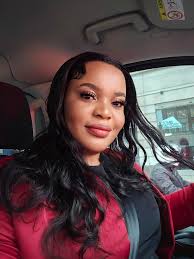 Anglophone women in the media, making it BIG.