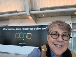 Deb Maker's Instagram, Twitter & Facebook