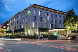 In the heart of the savannah, holiday inn savannah historic district welcomes you, and your pets, with genuine southern hospitality. Die Ghotel Group Eroffnet Ein Neues Holiday Inn In Osnabruck Tageskarte