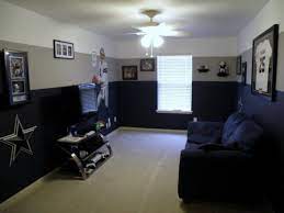 Google Image Result For Http Picklemedia1 Scrippsnetworks Com Pickle Media1 Media Hgtv 090821 Photo Vi Cowboy Room Dallas Cowboys Bedroom Dallas Cowboys Room