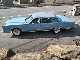 Image result for Deep Wedgewood Blue 1999 Town Car