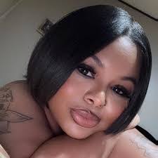 Destiney Bell's Instagram, Twitter & Facebook