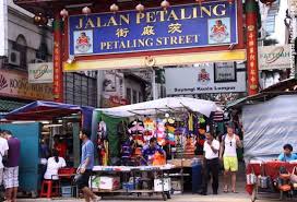 Perniagaan Di Petaling Street Ditutup 16 September Kerana Himpunan Baju Merah Mrm Broadway Shows Street Landmarks