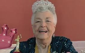 Ms. The Folsom Center 2019: Faye Aaron