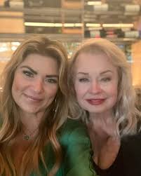 Dana Wadsworth (@danawads) • Instagram photos and videos