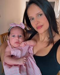 Danielle Amorim (@_danielleamoriim) • Instagram photos and videos