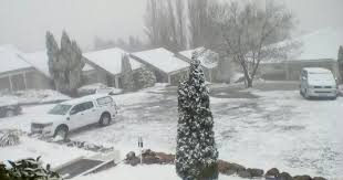 Sutherland is widely regarded to be the coldest town in south africa. South Africa Served Snow On Table Mountain Social Media Flooded With Pictures Africanews