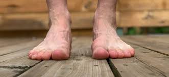 Why You Re Experiencing Pain On Top Of Your Foot Feet First Clinic