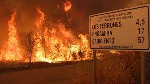 Elevan a juicio, con dos imputados, una causa por incendio intencional en. Impactantes Imagenes De Los Incendios En Cordoba Cortes De Rutas Y Evacuacion Por El Avance Del Fuego Sociedad