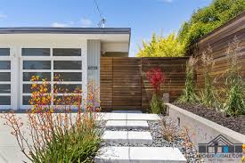 Perfect fences for contemporary style lovers. Eichler Fence Ideas Mid Century Modern Fences Fence Pictures