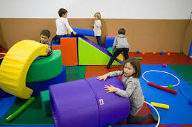 Ya sabéis, hay juegos aptos desde estas edades y, sin ser los clásicos educativos, son muy divertidos y fomentan habilidades. Outlet De Material De Psicomotricidad Infantil Junio 2021