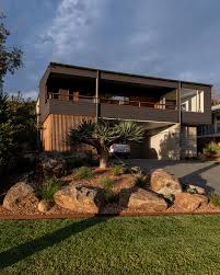 The roundhouse kick name was born when chuck norris kicked around an entire house. Gerroa House Bourne Blue Architecture Archdaily
