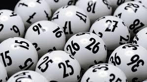 Wann findet die lottoziehung am samstag statt? Lotto Am Samstag Gewinnzahlen Und Quoten Vom 15 05 2021 Sudwest Presse Online
