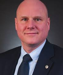 Jonathan Maney's Instagram, Twitter & Facebook