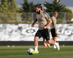 Real Madrid Training Session Photos Real Madrid Cf Real Madrid Training Real Madrid Isco Alarcon