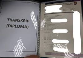 Disebabkan aku dapat dua temuduga kerajaan dan beberapa temuduga swasta, maka, aku kira, aku kena buat sesuatu bagi orang teruja. Cara Susun Sijil Dalam Fail Untuk Dibawa Temuduga