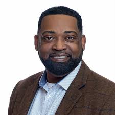 Darrell Beckley's Instagram, Twitter & Facebook