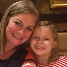 Peace Full Living (@mommachiquita)