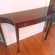 Shop ethan allen's living room console table collection featuring sofa, entrance and media tables. Best Ethan Allen Sofa Table Console Table For Sale In Huntsville Alabama For 2021