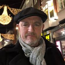 Billy Farrell (@carlowbill)