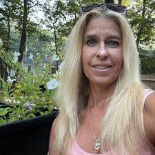 Class of 1990 reunion planning help needed