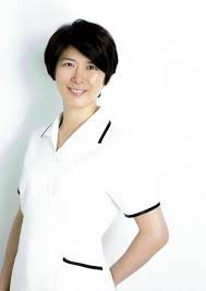 土門奏カラダネ わかさ出版 医師や専門家とあなたをつなぐ 健康 食 くらしのセルフケアが見つかる情報サイト 老け顔 顔のエクササイズ 肌 若返り