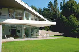Haus and sent from amazon fulfillment. Haus C Rautenberg Real Estate