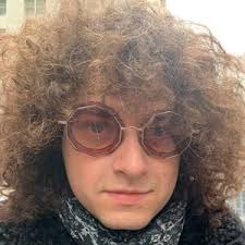 Harry Springer's Instagram, Twitter & Facebook