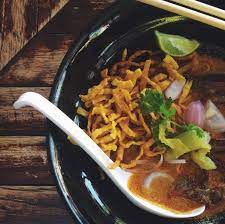 you should quit your job and eat amazing things all over asia khao soi eat food