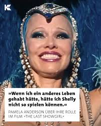 Pamela Anderson hat viele Leben gelebt und nicht alle waren schön für sie:  Sexsymbol, Baywatchstar, Aktivistin. Nun spielt sie im neuen Film von Gia  Coppola ein Showgirl, das in den Ruhestand gehen