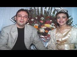 عرفها الجمهور كفتاة شقية وسط مجموعة من الأطفال تقدم لهم برنامجا خاصا، لكنها سرعان ما فاجأت جمهورها بتغيير جلدها وتقديمها لأداور معقدة ومركبة وأحيانا جريئة ومثيرة في السينما. Ù…Ø­Ù…Ø¯ Ø¶ÙŠØ§Ø¡ Ø§Ù„Ø¯ÙŠÙ† ÙˆÙ…Ù†Ù‡ ÙØ¶Ø§Ù„ÙŠ Youtube