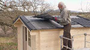 Realiser Une Toiture D Abri De Jardin Tuto Brico Avec Robert Youtube Abri De Jardin Cabanon Bois Cabanon De Jardin