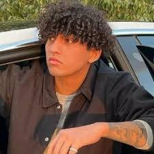 Anthony Vargas's Instagram, Twitter & Facebook