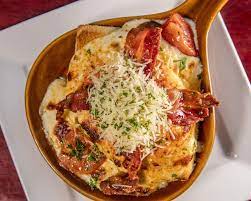 Louisville S Historic Brown Hotel S Original Hot Brown Sandwich Recipe Recipe Hot Brown Recipes Full Meal Recipes