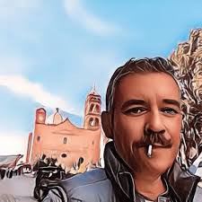 Manuel Aispuro's Instagram, Twitter & Facebook