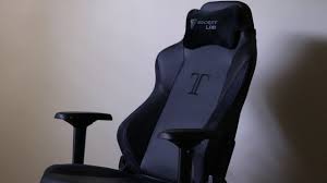 The secretlab titan softweave comes packaged in a large black box with secretlab's logo on it. Secretlab Titan Gaming Chair Review Youtube